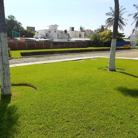 Suites Las Palmas Hotel Y Villas Manzanillo Esterno foto