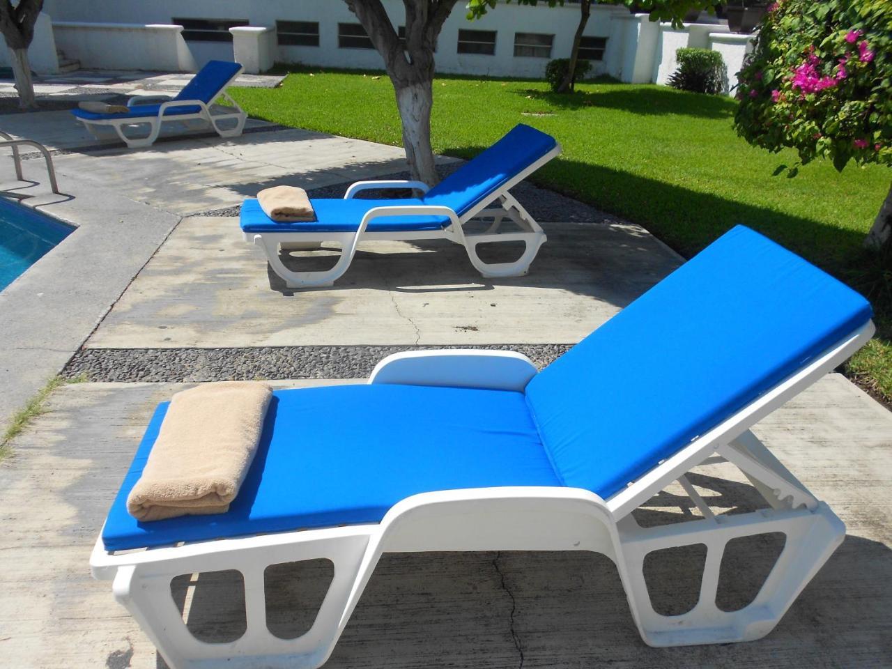 Suites Las Palmas Hotel Y Villas Manzanillo Esterno foto